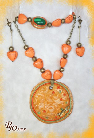 (полимерная глина, Бусины "Сердце" из Говлита Оранжево-красные)